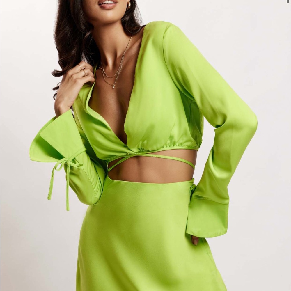 Meshki Rheanna top